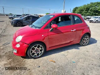 2012 FIAT 500 Sport z VIN 3C3CFFBR8CT126368, wystawiony jako Copart lot #62024555 z przebiegiem 125 352 mil mil oraz Czysty tytuł • Clean title. Historia ofert i sprzedaży dostępna na DreamBid. Obrazek 1.