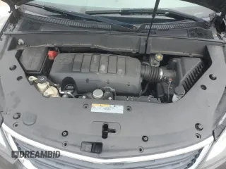 2017 Chevrolet Traverse LS z VIN 1GNKRFED8HJ156393, wystawiony jako Copart lot #56625875 z przebiegiem 92 125 mil mil oraz Szkoda całkowita • Salvage title. Historia ofert i sprzedaży dostępna na DreamBid. Obrazek 12.