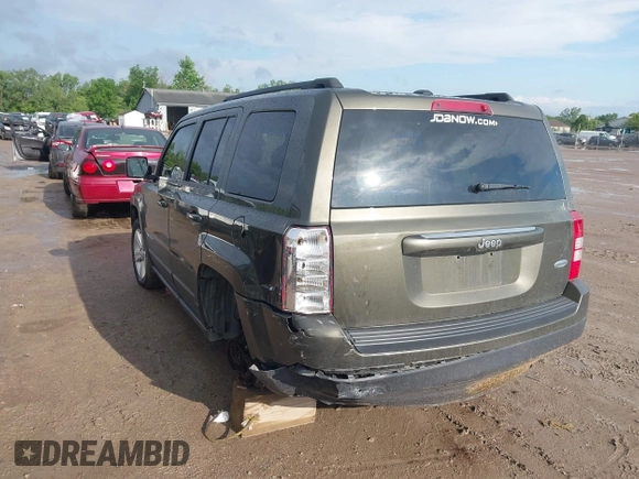 2016 Jeep Patriot Latitude with VIN 1C4NJPFB7GD537598, listed as a IAAI auction lot 42451489 with 131,401 mi miles and . Bid and sale history available at DreamBid. Image 3.