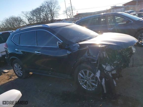 2018 Nissan Rogue SV with VIN KNMAT2MT5JP545972, listed as a IAAI auction lot 41657361 with 135016 miles. Bid and sale history available at carsss.com. Image 14.