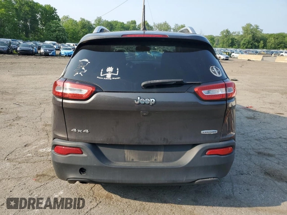2016 Jeep Cherokee Latitude z VIN 1C4PJMCB2GW271617, wystawiony jako Copart lot #60405445 z przebiegiem 113 204 mil mil oraz Szkoda całkowita • Salvage title. Historia ofert i sprzedaży dostępna na DreamBid. Obrazek 6.