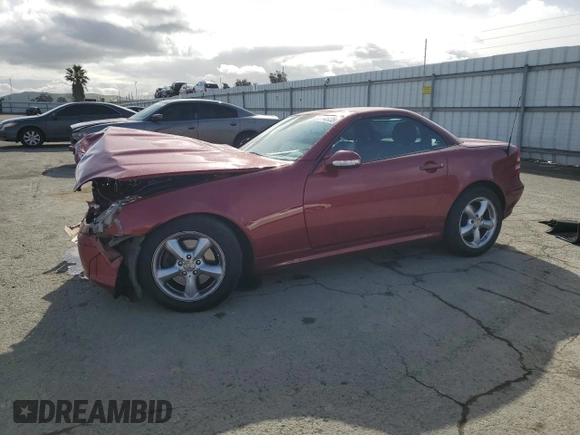2001 Mercedes-Benz SLK 230/320 z VIN WDBKK65F81F197435, wystawiony jako Copart lot #51114955 z przebiegiem 113 869 mil mil oraz Szkoda całkowita • Salvage title. Historia ofert i sprzedaży dostępna na DreamBid. Obrazek 1.