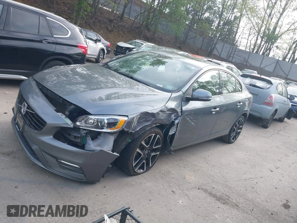 2017 Volvo S60 Dynamic z VIN YV140MTL3H2427908, wystawiony jako IAAI lot #42221185 z przebiegiem 65 432 mil mil oraz . Historia ofert i sprzedaży dostępna na DreamBid. Obrazek 22.