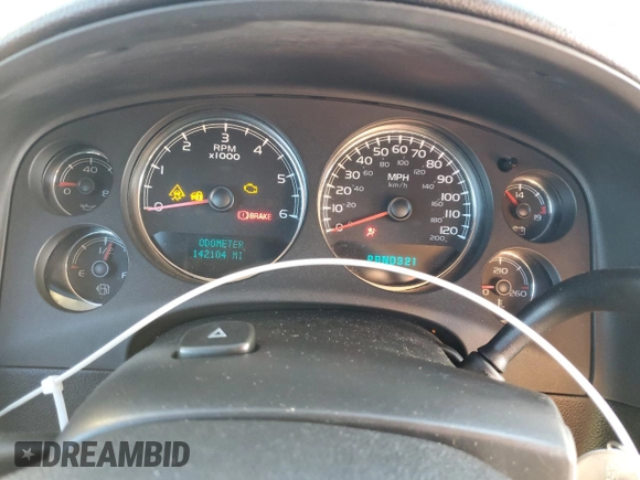 2007 GMC Yukon SLE w/3SA with VIN 1GKFC13C97J311870, listed as a Copart auction lot 44652555 with 142,104 mi miles and Salvage Title. Bid and sale history available at carsss.com. Image 9.