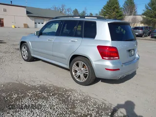 2014 Mercedes-Benz GLK 350 with VIN WDCGG8JB8EG175260, listed as a IAAI auction lot 41957511 with 106,427 mi miles and . Bid and sale history available at carsss.com. Image 3.