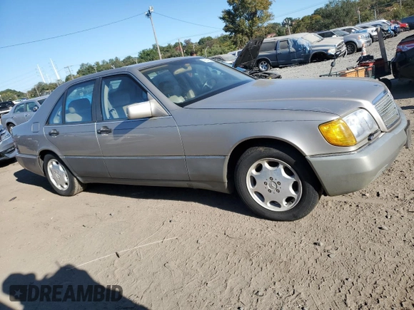 1994 Mercedes-Benz S 320 with VIN WDBGA32EXRA183306, listed as a Copart auction lot 76514554 with 158,814 mi miles and Clean Title. Bid and sale history available at DreamBid. Image 4.