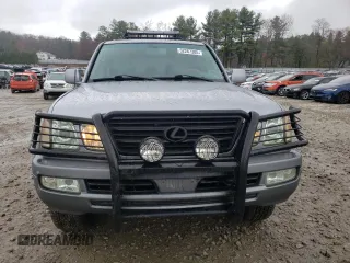 2005 Lexus LX 470 with VIN JTJHT00W753549714, listed as a Copart auction lot 52267385 with 206,763 mi miles and Clean Title. Bid and sale history available at DreamBid. Image 5.