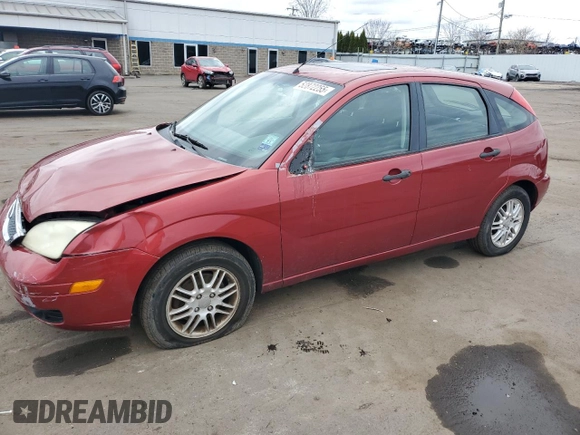 2005 Ford Focus S with VIN 3FAFP37N15R110724, listed as a Copart auction lot 52872255 with 182,925 mi miles and Salvage Title. Bid and sale history available at carsss.com. Image 1.