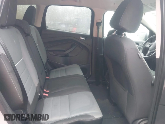 2013 Ford Escape SE with VIN 1FMCU0GX8DUD84074, listed as a IAAI auction lot 42003244 with 147,323 mi miles. Bid and sale history available at carsss.com. Image 8.