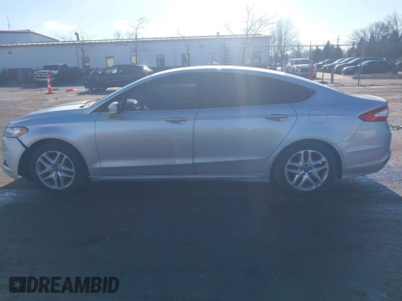 2013 Ford Fusion SE with VIN 3FA6P0H72DR200204, listed as a IAAI auction lot 41212133 with 126,830 mi miles and . Bid and sale history available at DreamBid. Image 14.