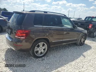 2015 Mercedes-Benz GLK 350 with VIN WDCGG5HB0FG374924, listed as a Copart auction lot 74398084 with 172,983 mi miles and Clean Title. Bid and sale history available at DreamBid. Image 3.