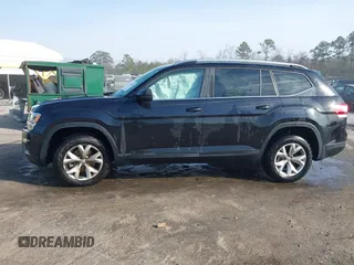 2018 Volkswagen Atlas SE with VIN 1V2DR2CA9JC540162, listed as a IAAI auction lot 41631056 with 80,802 mi miles and . Bid and sale history available at DreamBid. Image 14.