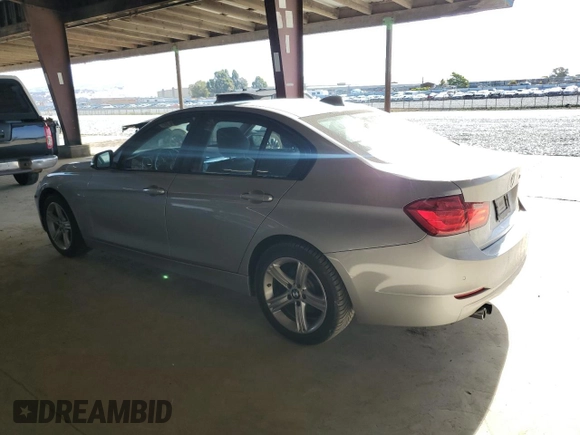 2015 BMW 3 Series 328i with VIN WBA3A5G54FNS91037, listed as a Copart auction lot 61854775 with 119,658 mi miles and Salvage title. Bid and sale history available at DreamBid. Image 2.