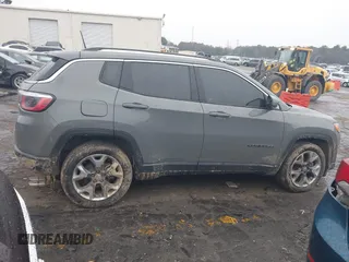 2019 Jeep Compass Limited with VIN 3C4NJCCB8KT793507, listed as a IAAI auction lot 41610732 with 114,794 mi miles. Bid and sale history available at carsss.com. Image 13.