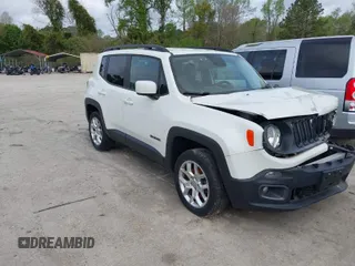 2017 Jeep Renegade Latitude with VIN ZACCJBBB7HPF65291, listed as a IAAI auction lot 41962386 with 45,705 mi miles. Bid and sale history available at carsss.com. Image 1.