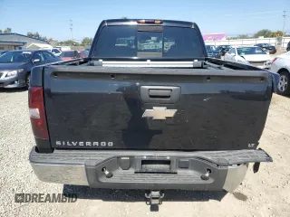 2008 Chevrolet Silverado 1500 1LT with VIN 2GCEC13J281190326, listed as a Copart auction lot 46140375 with 231,884 mi miles and Salvage Title. Bid and sale history available at DreamBid. Image 6.