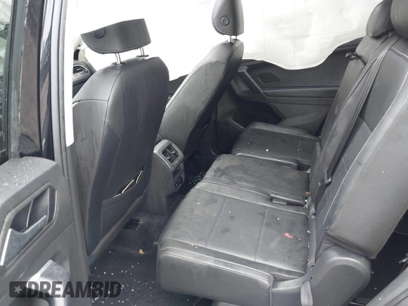 2021 Volkswagen Tiguan SE with VIN 3VV3B7AX6MM021502, listed as a IAAI auction lot 42243705 with 60,988 mi miles and . Bid and sale history available at DreamBid. Image 8.