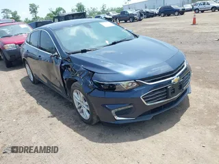 2016 Chevrolet Malibu LT with VIN 1G1ZE5ST6GF177407, listed as a IAAI auction lot 39508592 with 111,532 mi miles and . Bid and sale history available at carsss.com. Image 1.