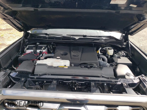 2023 Toyota Tundra Platinum with VIN 5TFNA5EC3PX017198, listed as a Copart auction lot 62857595 with 16,571 mi miles and Salvage title. Bid and sale history available at DreamBid. Image 12.