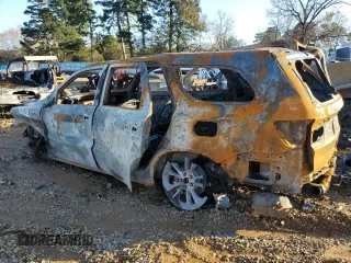 2020 Dodge Durango R/T with VIN 1C4SDHCT1LC394483, listed as a Copart auction lot 85322884 with Not provided miles and Non repairable. Bid and sale history available at DreamBid. Image 2.