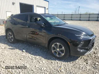 2023 Chevrolet Blazer LT z VIN 3GNKBHR44PS176048, wystawiony jako Copart lot #56569765 z przebiegiem 25 619 mil mil oraz Nie do naprawy • Non repairable. Historia ofert i sprzedaży dostępna na DreamBid. Obrazek 4.