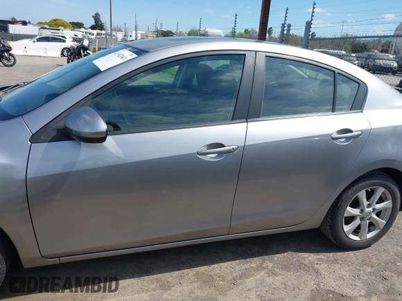 2011 Mazda 3 i Touring with VIN JM1BL1VG7B1480479, listed as a IAAI auction lot 41902041 with 59,905 mi miles and . Bid and sale history available at DreamBid. Image 14.