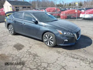 2022 Nissan Altima SV with VIN 1N4BL4DW0NN308047, listed as a IAAI auction lot 41686629 with 65,531 mi miles and . Bid and sale history available at DreamBid. Image 1.