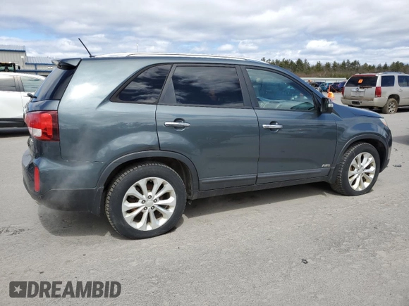 2014 Kia Sorento EX with VIN 5XYKUDA7XEG497463, listed as a Copart auction lot 53112355 with 135,217 mi miles and Clean Title. Bid and sale history available at DreamBid. Image 3.