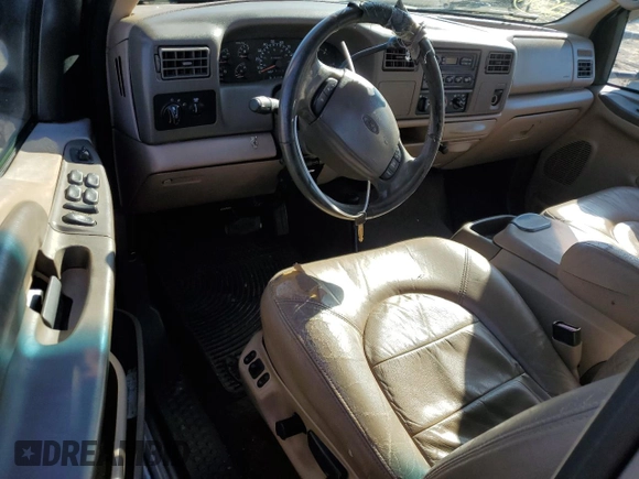 1999 Ford F-350 XL with VIN 1FTSW31F0XEB99947, listed as a Copart auction lot 84993924 with 215,863 mi miles and Clean title. Bid and sale history available at DreamBid. Image 8.