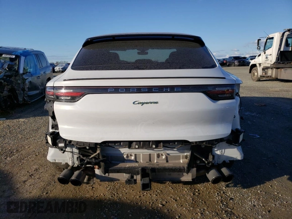 2022 Porsche Cayenne E-Hybrid Hybrid with VIN WP1BE2AY4NDA51204, listed as a Copart auction lot 43802764 with 22,538 mi miles and . Bid and sale history available at DreamBid. Image 6.