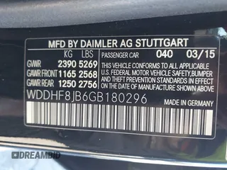 2016 Mercedes-Benz E-Class E 350 Luxury with VIN WDDHF8JB6GB180296, listed as a IAAI auction lot 40766378 with 1 mi miles. Bid and sale history available at carsss.com. Image 9.