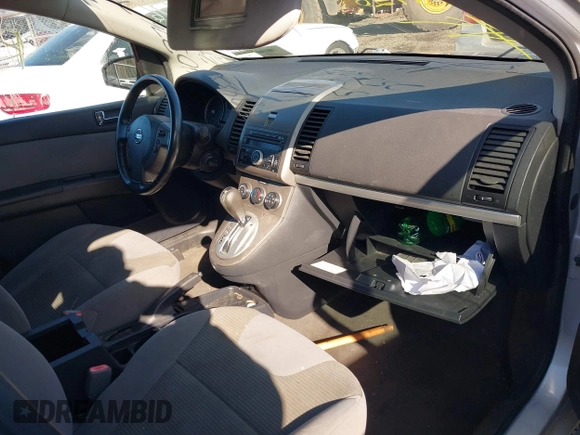 2010 Nissan Sentra SR with VIN 3N1AB6AP4AL640376, listed as a IAAI auction lot 42004356 with Not Provided miles and . Bid and sale history available at DreamBid. Image 5.