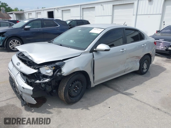 2021 Kia Rio LX with VIN 3KPA24AD1ME372886, listed as a IAAI auction lot 41876332 with 39,665 mi miles and . Bid and sale history available at DreamBid. Image 17.