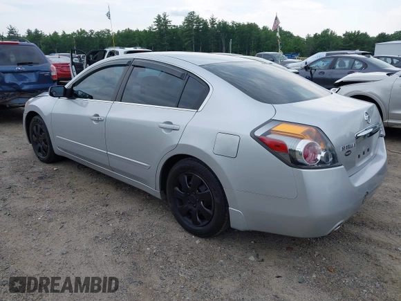 2011 Nissan Altima S with VIN 1N4AL2AP9BC152403, listed as a IAAI auction lot 42505092 with 172,725 mi miles and . Bid and sale history available at DreamBid. Image 3.