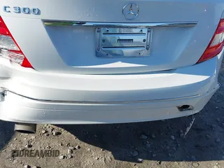 2008 Mercedes-Benz C 300 Sport with VIN WDDGF54X58F171892, listed as a IAAI auction lot 41866335 with 222,996 mi miles and . Bid and sale history available at DreamBid. Image 17.