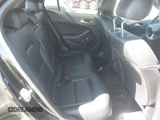 2017 Mercedes-Benz GLA 250 z VIN WDCTG4EB5HJ341002, wystawiony jako IAAI lot #41833218 z przebiegiem 131 940 mil mil oraz . Historia ofert i sprzedaży dostępna na DreamBid. Obrazek 8.