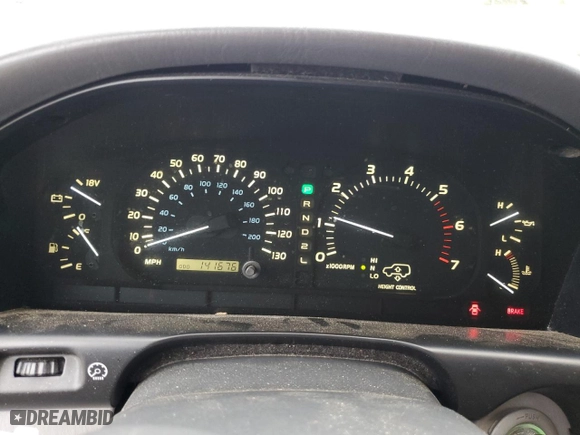 2000 Lexus LX 470 with VIN JT6HT00W9Y0103600, listed as a Copart auction lot 72595294 with 141,676 mi miles and Salvage Title. Bid and sale history available at carsss.com. Image 9.