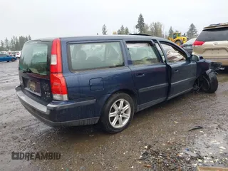 2002 Volvo V70 with VIN YV1SW58D921186348, listed as a IAAI auction lot 40729522 with 159,385 mi miles and . Bid and sale history available at DreamBid. Image 4.