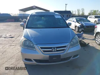 2007 Honda Odyssey EX-L with VIN 5FNRL387X7B140294, listed as a IAAI auction lot 41995795 with 202,934 mi miles. Bid and sale history available at carsss.com. Image 12.