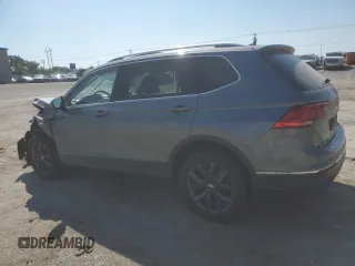 2023 Volkswagen Tiguan SE z VIN 3VVMB7AX5PM003548, wystawiony jako Copart lot #71401574 z przebiegiem 30 136 mil mil oraz Szkoda całkowita • Salvage title. Historia ofert i sprzedaży dostępna na DreamBid. Obrazek 2.