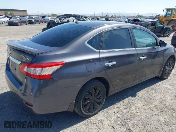 2015 Nissan Sentra SV z VIN 3N1AB7AP4FL666179, wystawiony jako IAAI lot #42520092 z przebiegiem 76 314 mil mil oraz . Historia ofert i sprzedaży dostępna na DreamBid. Obrazek 4.