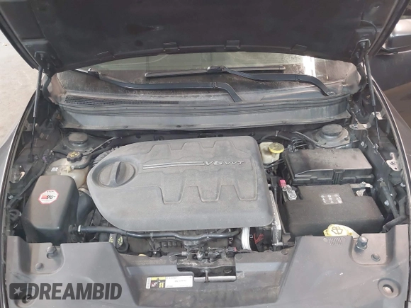2016 Jeep Cherokee Latitude with VIN 1C4PJMCS4GW360475, listed as a IAAI auction lot 41479053 with 154,554 mi miles. Bid and sale history available at carsss.com. Image 10.