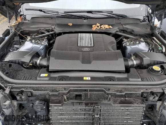 2018 Land Rover Range Rover HSE z VIN SALGS2SVXJA508865, wystawiony jako Copart lot #51896025 z przebiegiem 59 674 mil mil oraz Szkoda całkowita • Salvage title. Historia ofert i sprzedaży dostępna na DreamBid. Obrazek 12.