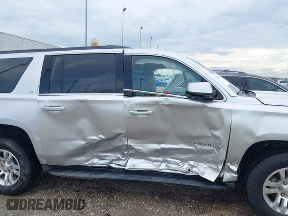 2020 Chevrolet Suburban LT with VIN 1GNSKHKC6LR274514, listed as a IAAI auction lot 42594553 with 38,291 mi miles and . Bid and sale history available at DreamBid. Image 6.
