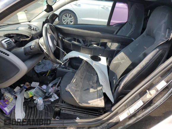 2009 Smart fortwo Passion with VIN WMEEK31XX9K279585, listed as a Copart auction lot 64770805 with Not provided miles and Salvage title. Bid and sale history available at DreamBid. Image 7.