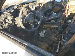 2006 Chevrolet Silverado 1500 LT1 with VIN 1GCEC19Z06Z116520, listed as a Copart auction lot 86902114 with 0 mi miles and Salvage Title. Bid and sale history available at carsss.com. Image 7.