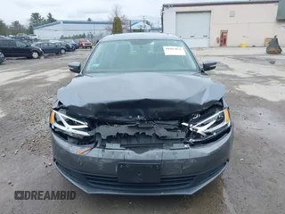 2011 Volkswagen Jetta SE with VIN 3VWDZ7AJ5BM377346, listed as a IAAI auction lot 41967856 with 139,475 mi miles and . Bid and sale history available at DreamBid. Image 6.