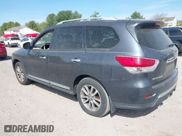 2014 Nissan Pathfinder SV with VIN 5N1AR2MMXEC620956, listed as a IAAI auction lot 42112579 with 99,153 mi miles. Bid and sale history available at carsss.com. Image 3.