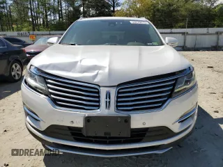 2015 Lincoln MKC z VIN 5LMCJ1A94FUJ47221, wystawiony jako Copart lot #55670615 z przebiegiem 143 926 mil mil oraz Szkody całkowita. Historia ofert i sprzedaży dostępna na DreamBid. Obrazek 5.