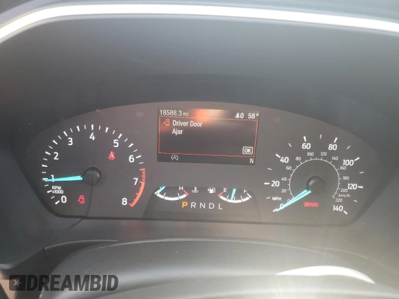 2022 Ford Escape SE with VIN 1FMCU9G64NUC01993, listed as a Copart auction lot 51331005 with 18,588 mi miles and Salvage title. Bid and sale history available at DreamBid. Image 9.